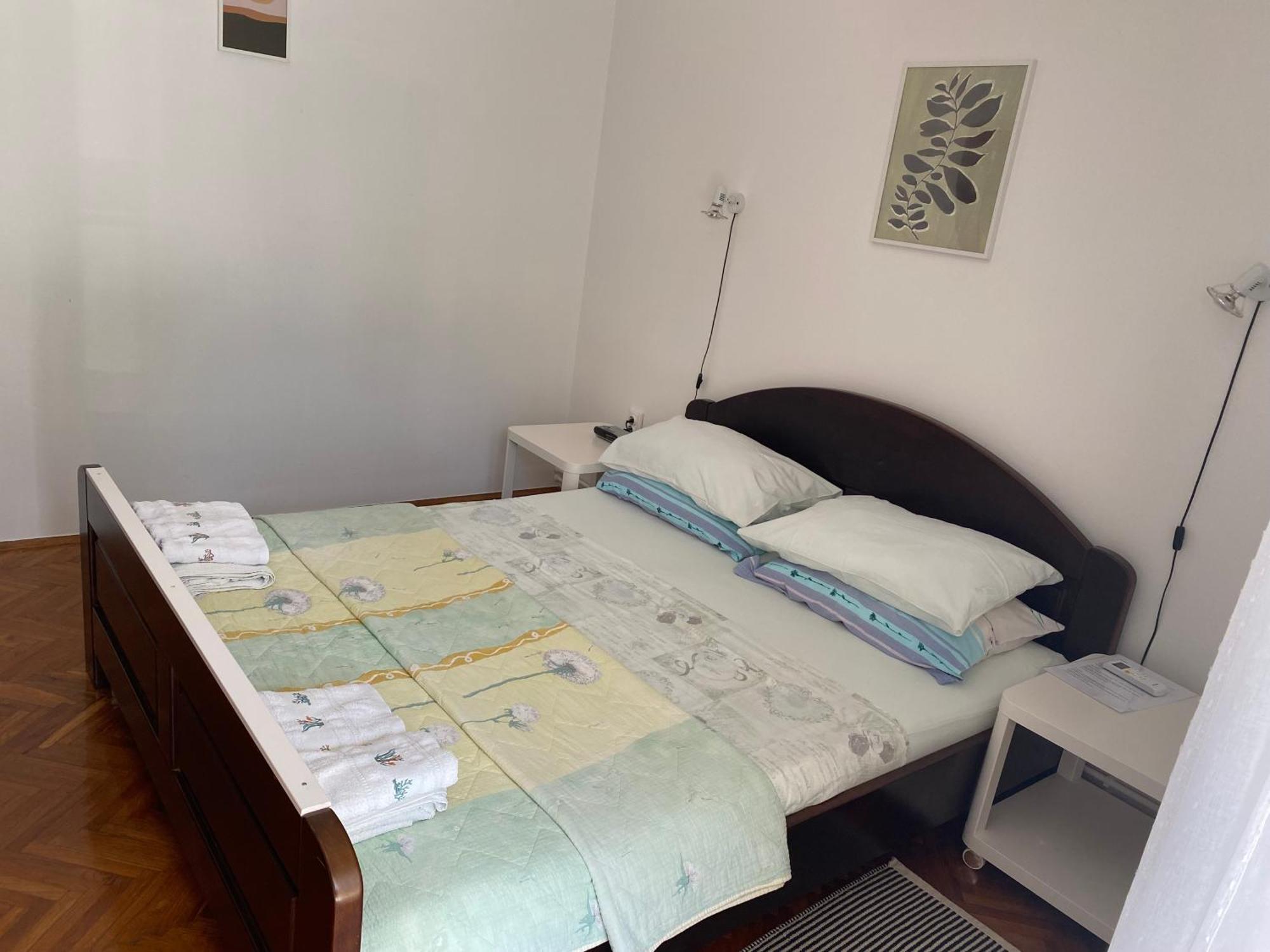 Apartments Topic & Krk Central Location Krk Town Exterior photo